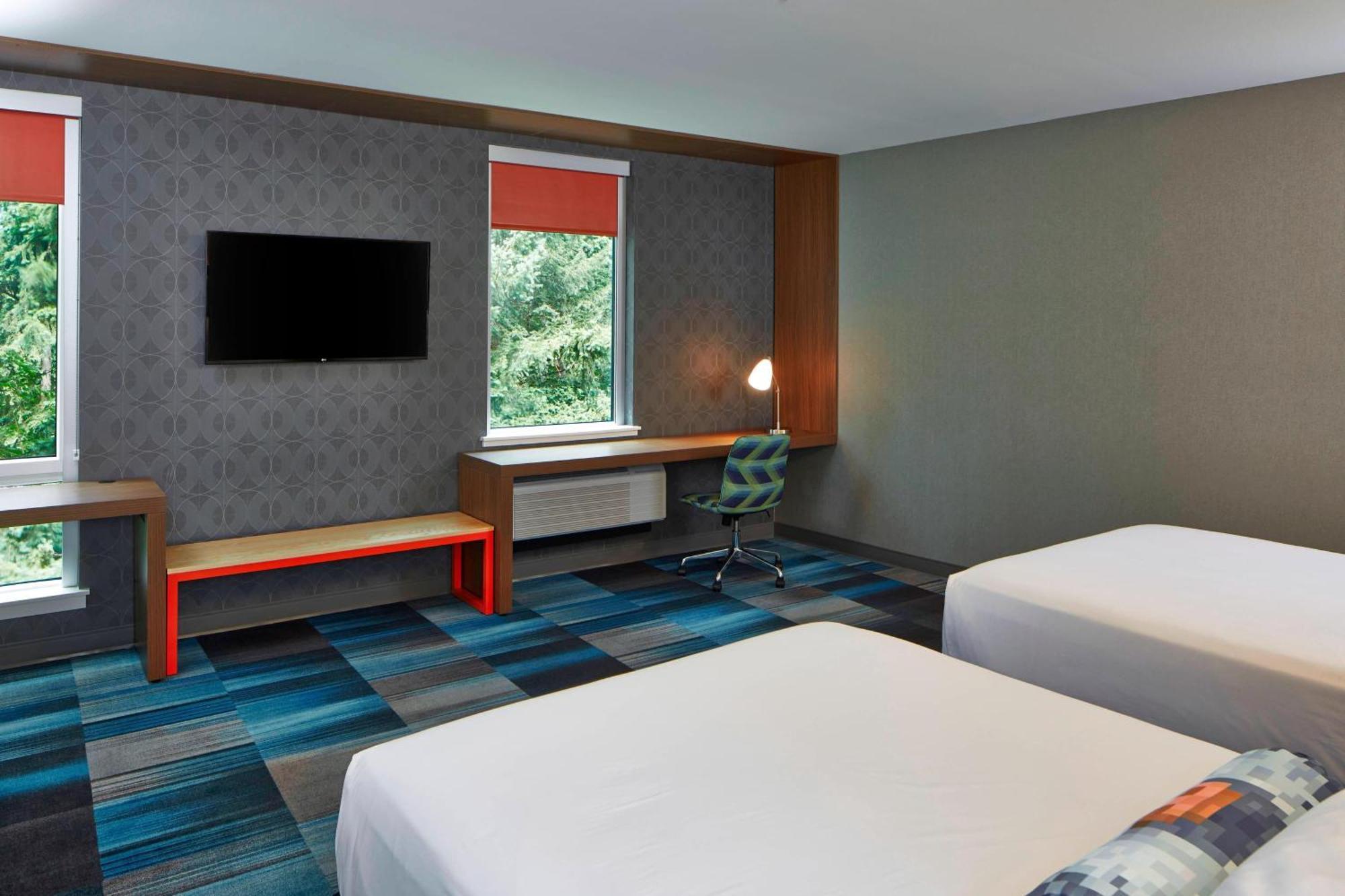 Aloft Seattle Redmond Hotel Exterior photo